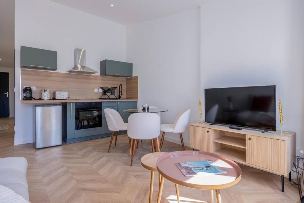 La Suite D'Orbigny En Hyper Centre 라로셸 외부 사진
